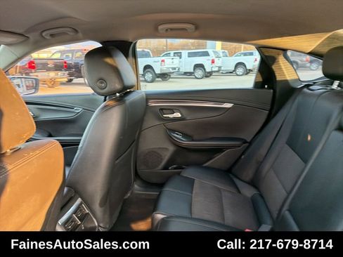 Used 2017 Chevrolet Impala LT image 26