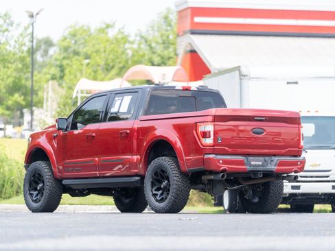 Used 2021 Ford F150 Lariat w/ Equipment Group 502A High AWD/4WD image 3