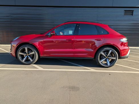 New 2026 Porsche Macan S image 2