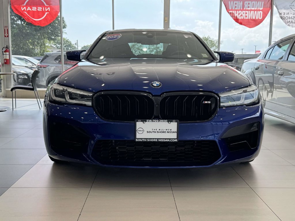 Used 2023 BMW M5 w/ Executive Package AWD/4WD image 2