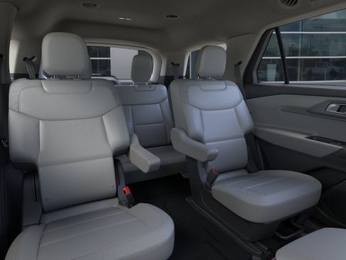 New 2026 Ford Explorer Active w/ Active Comfort Package RWD image 14