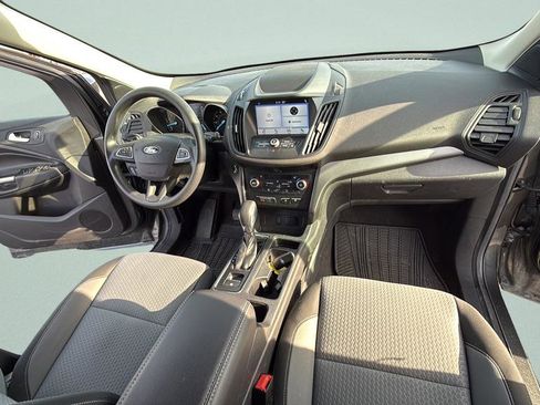 Certified 2019 Ford Escape SE image 30