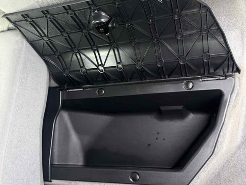 Used 2011 Toyota Tacoma PreRunner w/ SR5 Pkg #2 image 37