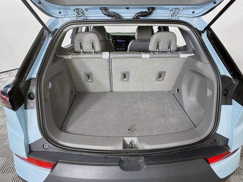 Used 2022 Chevrolet Bolt EUV Premier FWD image 28