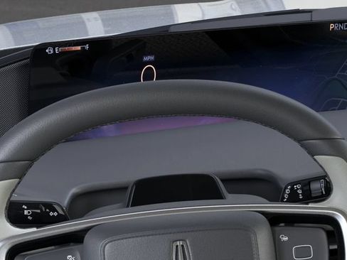 New 2026 Lincoln Navigator Reserve AWD/4WD image 14