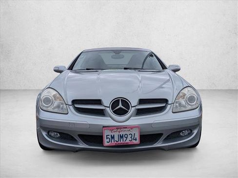 Used 2005 Mercedes-Benz SLK 350 image 2