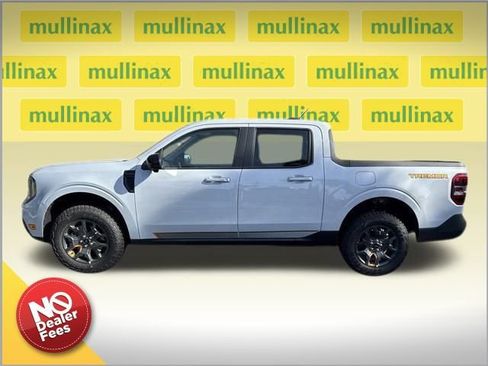 New 2025 Ford Maverick Tremor image 2