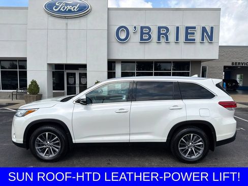 Used 2019 Toyota Highlander XLE AWD/4WD image 2