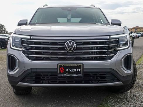 New 2026 Volkswagen Atlas SE FWD image 4