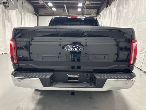 Used 2025 Ford F150 Lariat w/ Equipment Group 501A Mid image 6