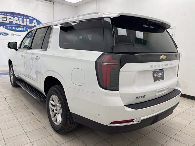 New 2026 Chevrolet Suburban LS w/ Max Trailering Package AWD/4WD image 19