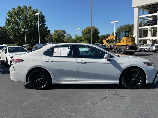 Used 2023 Toyota Camry XSE FWD image 7