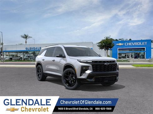 New 2026 Chevrolet Traverse RS w/ LPO, Floor Liner Package image 1