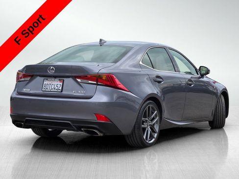 Used 2018 Lexus IS 300 F Sport image 4