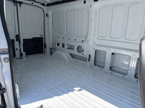 New 2026 Ford Transit 250 148 Medium Roof Extended AWD image 10