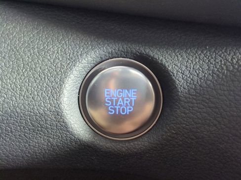 Used 2023 Hyundai Santa Fe SEL image 37