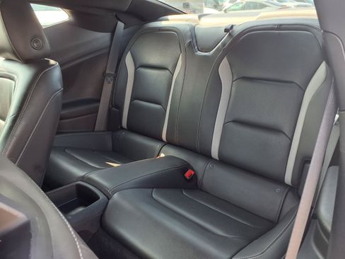 Used 2023 Chevrolet Camaro LT RWD image 18