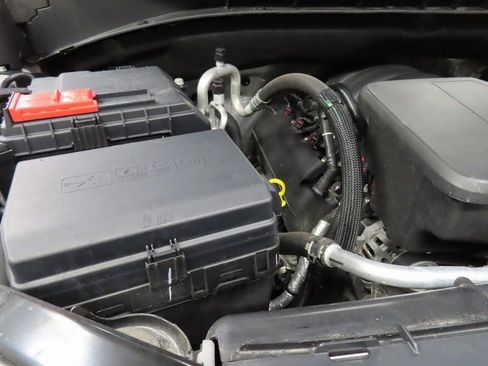 Used 2023 Chevrolet Silverado 1500 ZR2 image 31