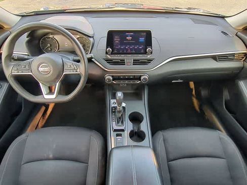 Used 2019 Nissan Altima 2.5 S AWD/4WD image 15