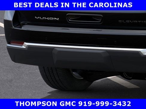 New 2026 GMC Yukon Elevation image 17