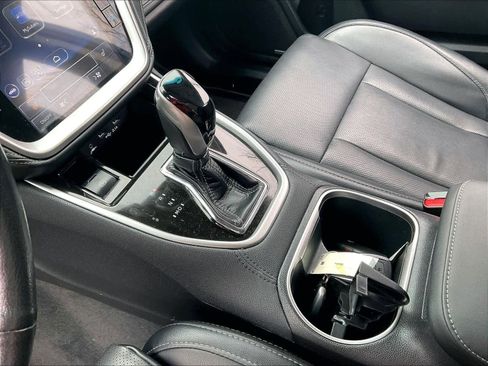 Used 2022 Subaru Outback Limited image 20