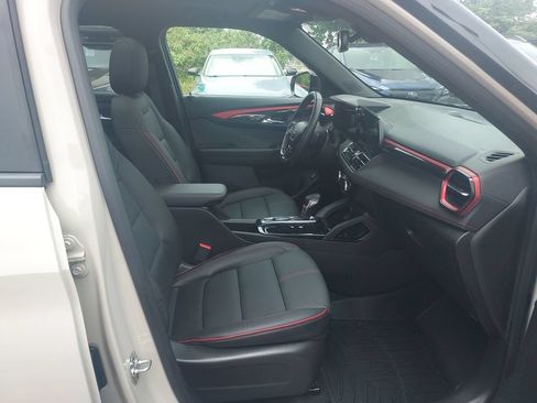 Used 2026 Chevrolet TrailBlazer RS w/ Convenience Package AWD/4WD image 31