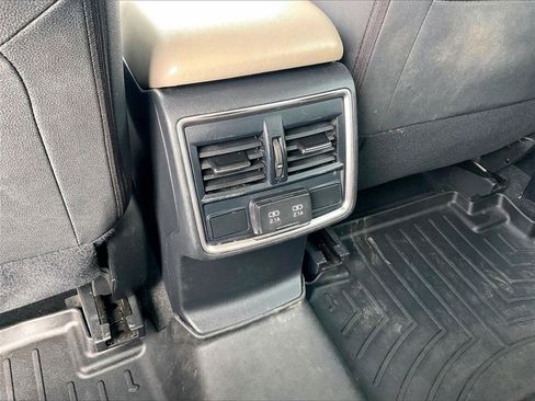 Used 2021 Subaru Forester Premium image 26