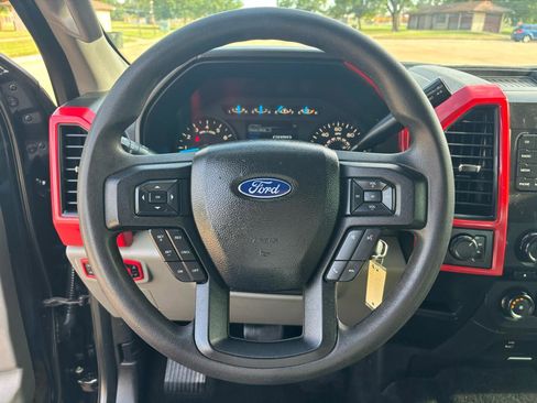 Used 2017 Ford F150 XL w/ Equipment Group 101A Mid AWD/4WD image 15