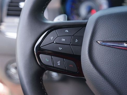 Used 2023 Chrysler 300 S RWD image 23