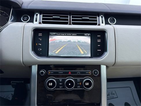 Used 2015 Land Rover Range Rover Autobiography image 32