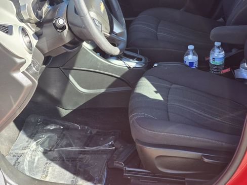 Used 2015 Chevrolet Sonic LT w/ Wheels and Fog Lamp Package image 7