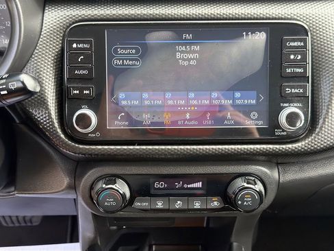 Used 2021 Nissan Kicks SV FWD image 15