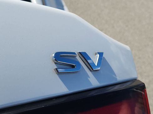 Used 2024 Nissan Sentra SV image 31