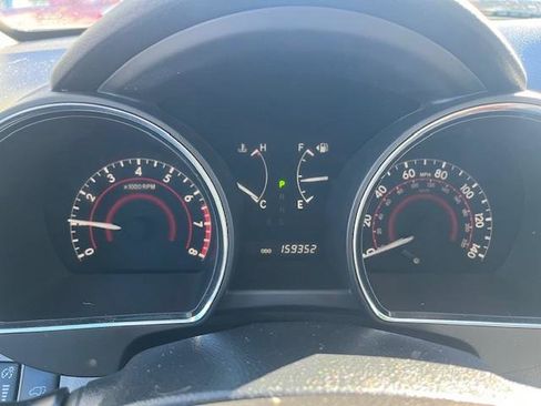 Used 2012 Toyota Highlander Limited w/ Tow Pkg AWD/4WD image 8