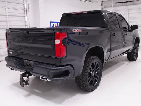 Used 2023 Chevrolet Silverado 1500 LT Trail Boss w/ Protection Package AWD/4WD image 5