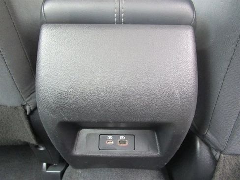 Used 2024 Nissan Altima 2.5 SV FWD image 14