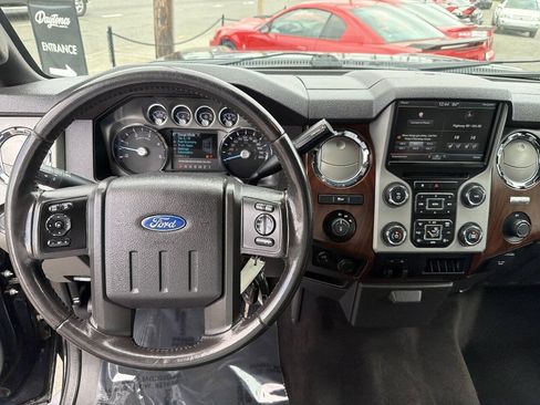 Used 2015 Ford F350 Lariat w/ Camper Package AWD/4WD image 25