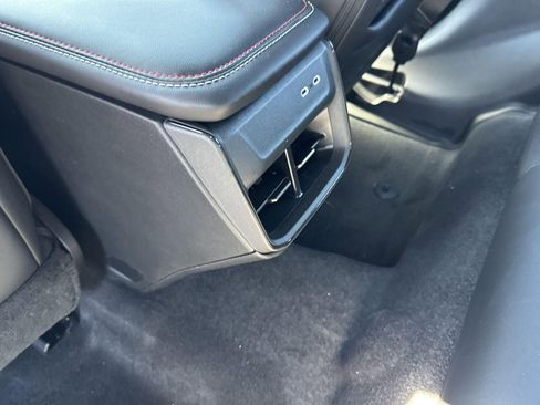 New 2025 Dodge Charger R/T w/ Quick Order Package 25M R/T image 30