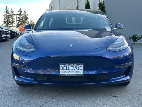 Used 2018 Tesla Model 3 Long Range image 8