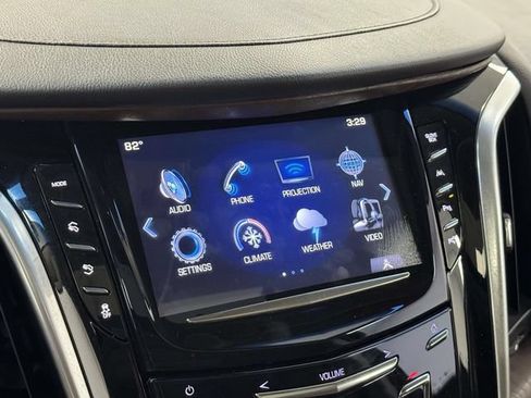 Used 2018 Cadillac Escalade Premium Luxury AWD/4WD image 43
