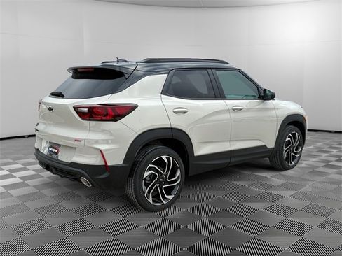 New 2026 Chevrolet TrailBlazer RS w/ Convenience Package image 3
