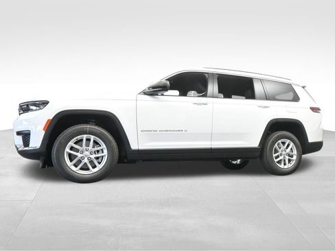 Used 2024 Jeep Grand Cherokee L Laredo w/ Luxury Tech Group I image 49