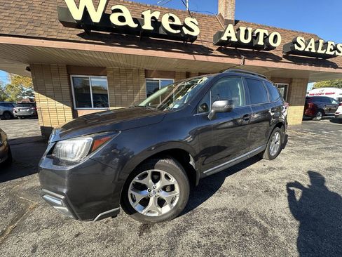 Used 2017 Subaru Forester 2.5i Touring image 3