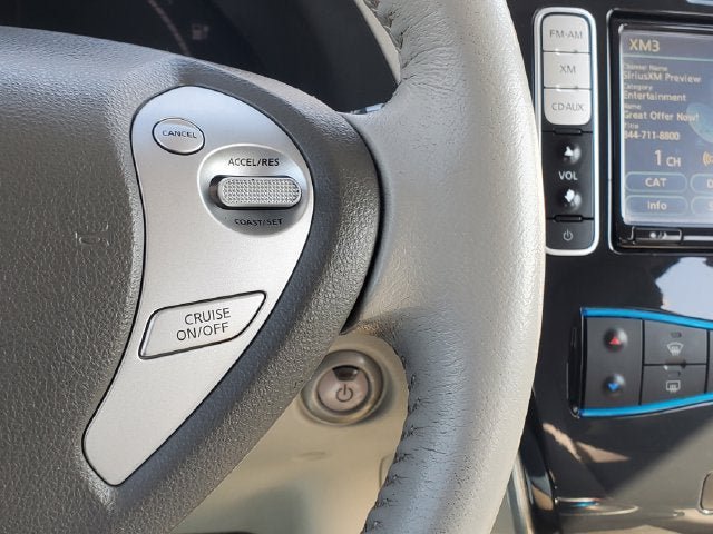 Used 2012 Nissan Leaf SL FWD image 13