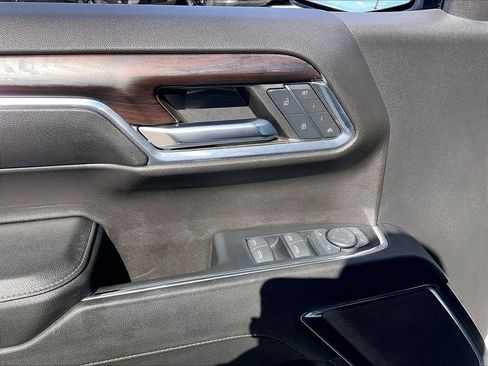 Used 2024 GMC Sierra 1500 SLT image 36
