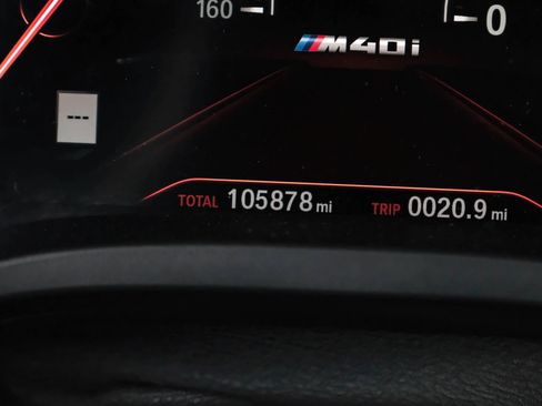 Used 2019 BMW X4 M40i w/ Executive Package image 22