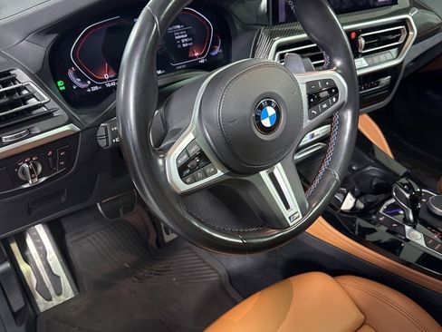 Used 2022 BMW X4 M40i image 11