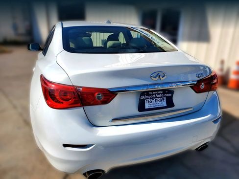 Used 2015 INFINITI Q50 Premium w/ Navigation Package RWD image 11