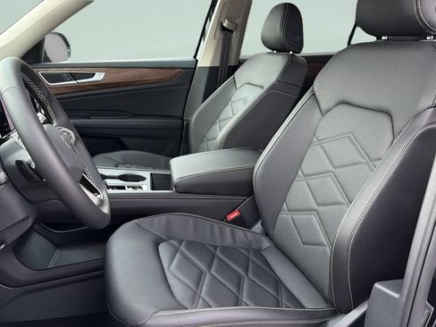New 2026 Volkswagen Atlas SE FWD image 24