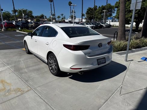 Used 2021 MAZDA MAZDA3 s image 14